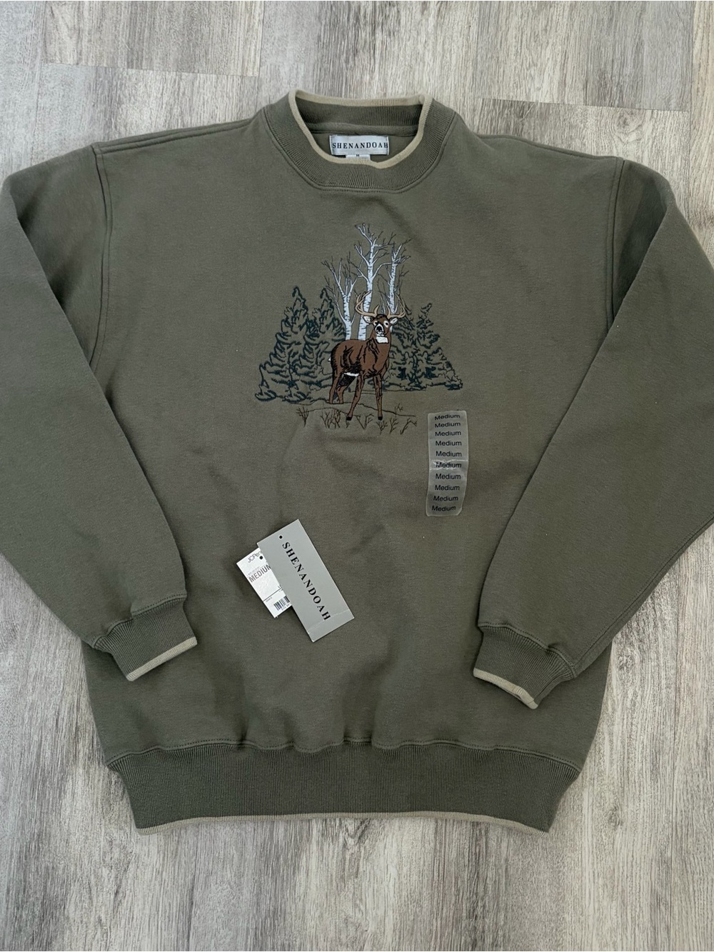 VTG Shenandoah Nature Crewneck Sweatshirt Mens 90s Embroidered USA Deer Hunting